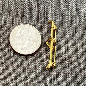 Shires Crop Diamante Horseshoe Lapel Pin 1.5 In Gold Vintage Retro Unisex Classy